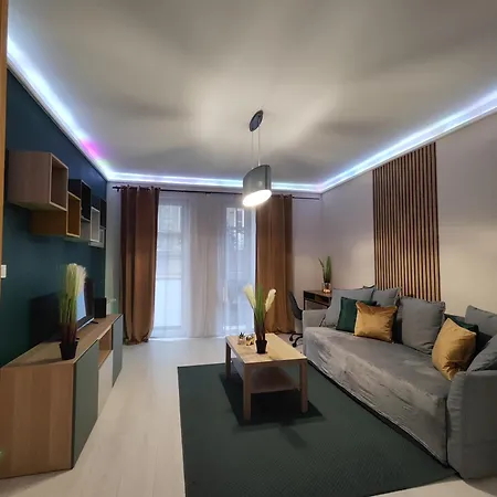 Dolce Diamond Apartment *